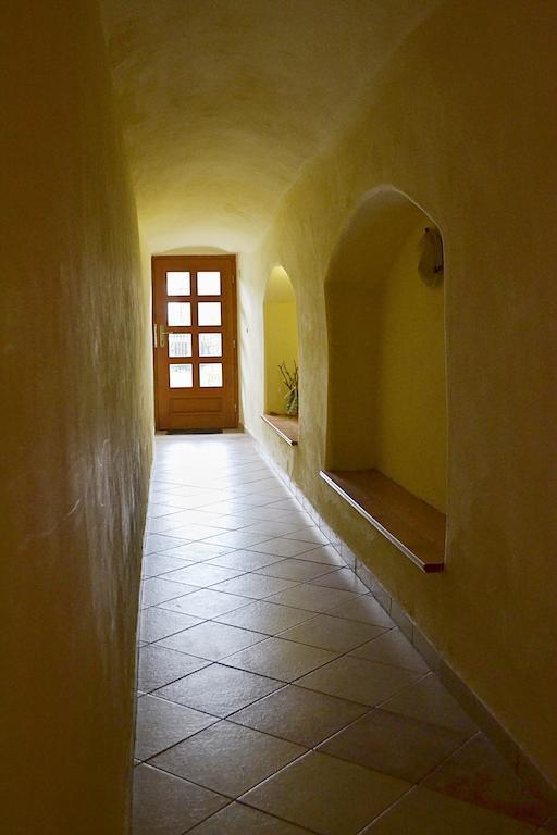 Apartman Namesti Hostinne Room photo