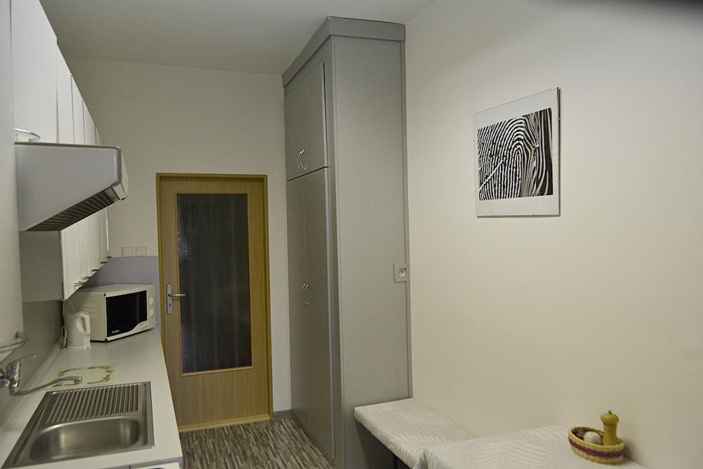 Apartman Namesti Hostinne Room photo